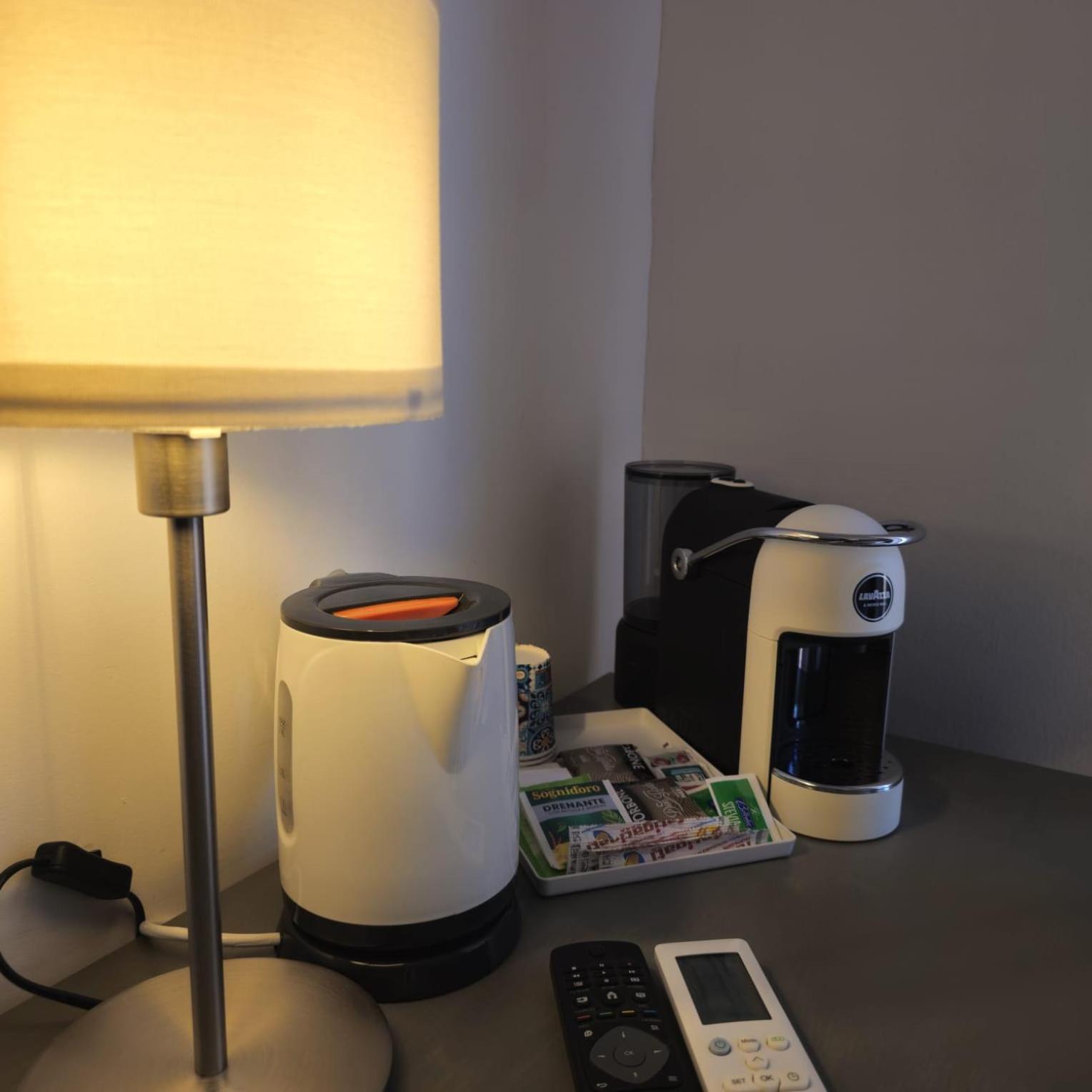 Apartmán Palermo Belmonte Florio Exteriér fotografie